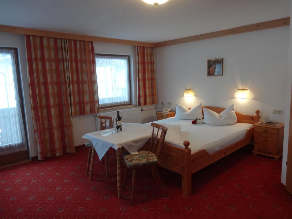 Hotel Walchenhof Mayrhofen Pokoj fotografie